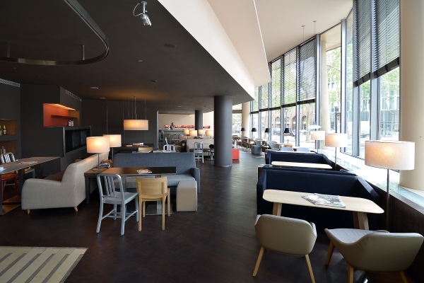 B-Hotel